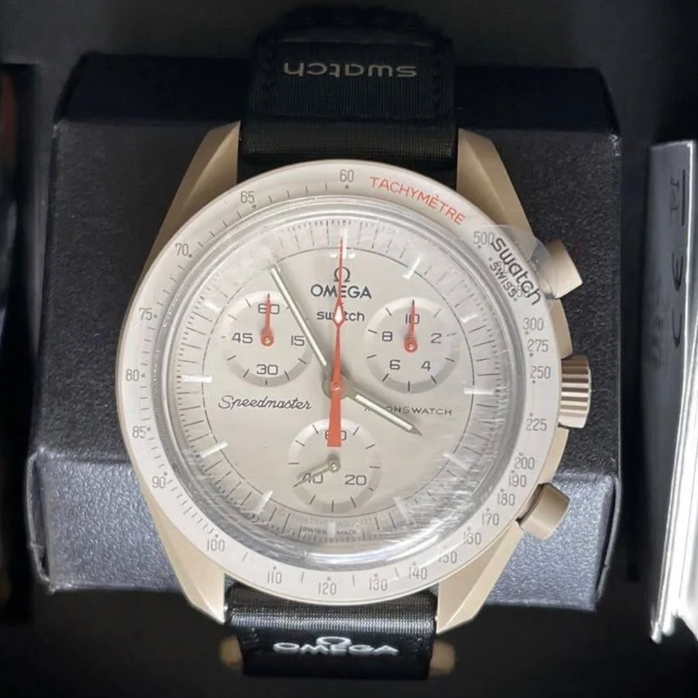 Omega MoonSwatch